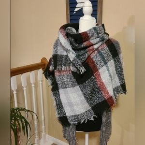 Boucie Plaid Blanket Scarf